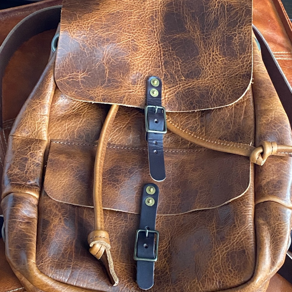 Go Forth Goods GFG Brown Peanut Bison Leather Backpack - Picture 7 of 7